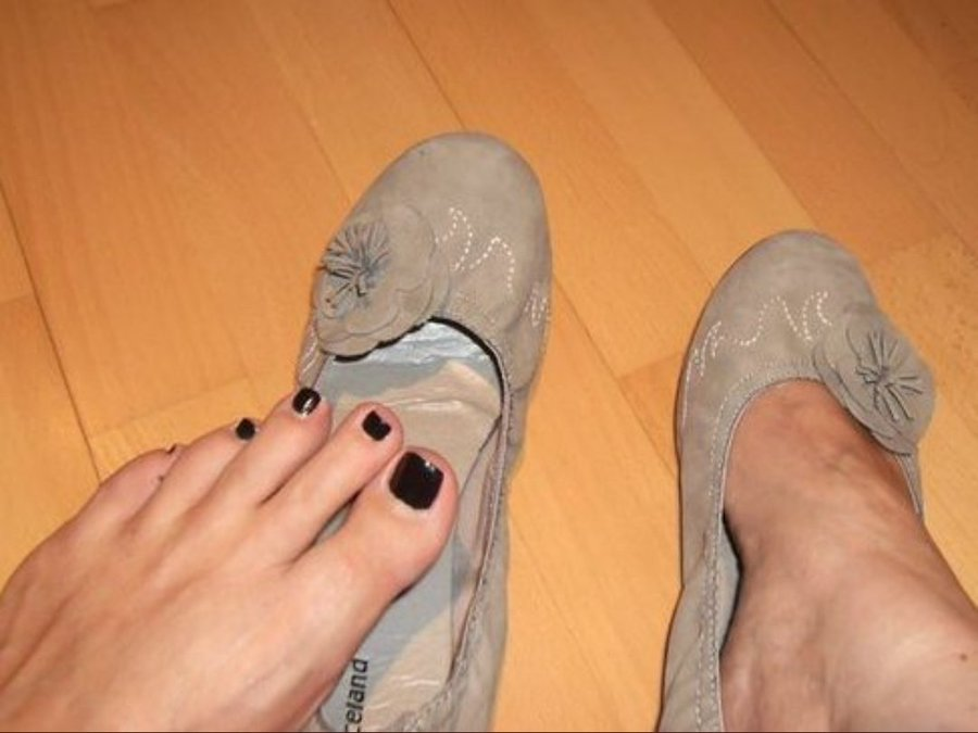 Dinero Dienstag  

Zehen lutschen und abdrücken 💸 

mehr brauchst du heute nicht für deinen Flash im Kopf

❣️❣️❣️❣️
😂😂 1 x Bildschirm 👅

5,00 Euro ☕️ für mich
❣️❣️❣️❣️

und das Bild will ich natürlich auch sehen 😜