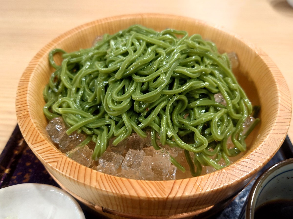 sr_oreo_rabbit1's tweet image. 半年間の高難度コンサルが終了しメンバーと新横浜でまぐろ祭り🐟

私自身が毎回最高のパフォーマンスを出すのがベストですが、メンバーの育成なくして明日はない。でもお客様目線に立つとサービスレベルを下げないでほしい。このバランスofバランスofバランスと毎日勝負してます。
 #まぐろ部