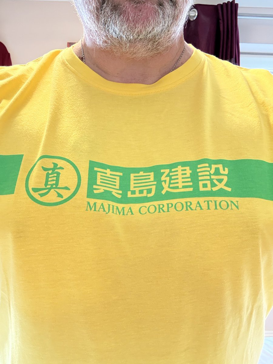 epredator's tweet image. Yay for @InsertCoinTees got t-shirts from them for the last 15 years., my new orders arrived. Yesterday wore my no man’s sky inspired one with great back print. Today another great game reference 🙂