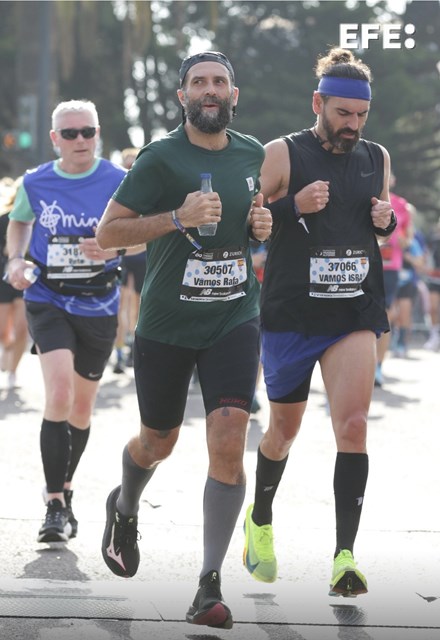 Un médico ‘runner’ salva a un corredor en la Behobia: “De no haber estado habría muerto".

Por Estefanía Medina Manzano

efe.com/?p=2281957