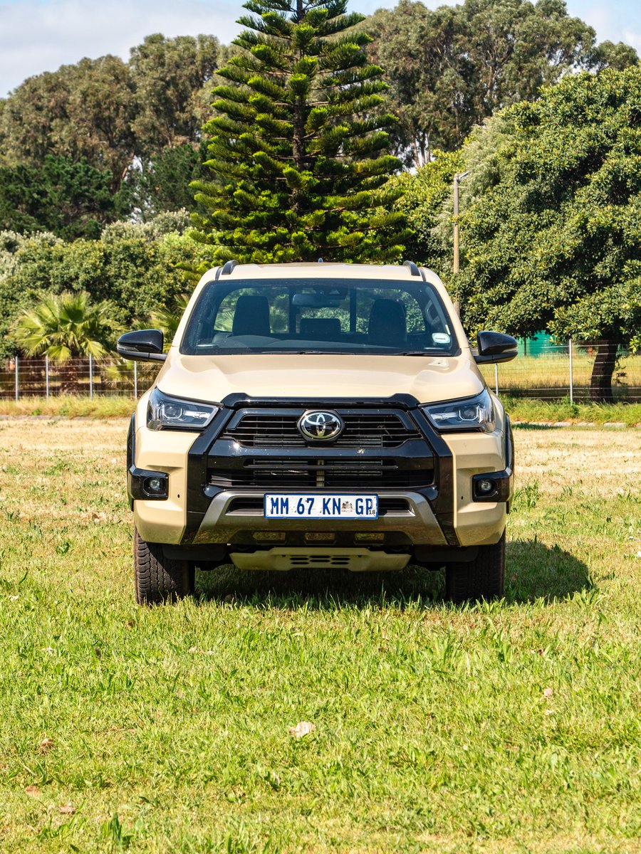 SnapChange's tweet image. While images of the upcoming 9th-gen Hilux have been circulating, this Legend 55 is the latest special edition Hilux currently on sale in South Africa, celebrating 55 years of Hilux heritage in our country.

My full  YouTube review : youtu.be/oM5ky5Y-ry8