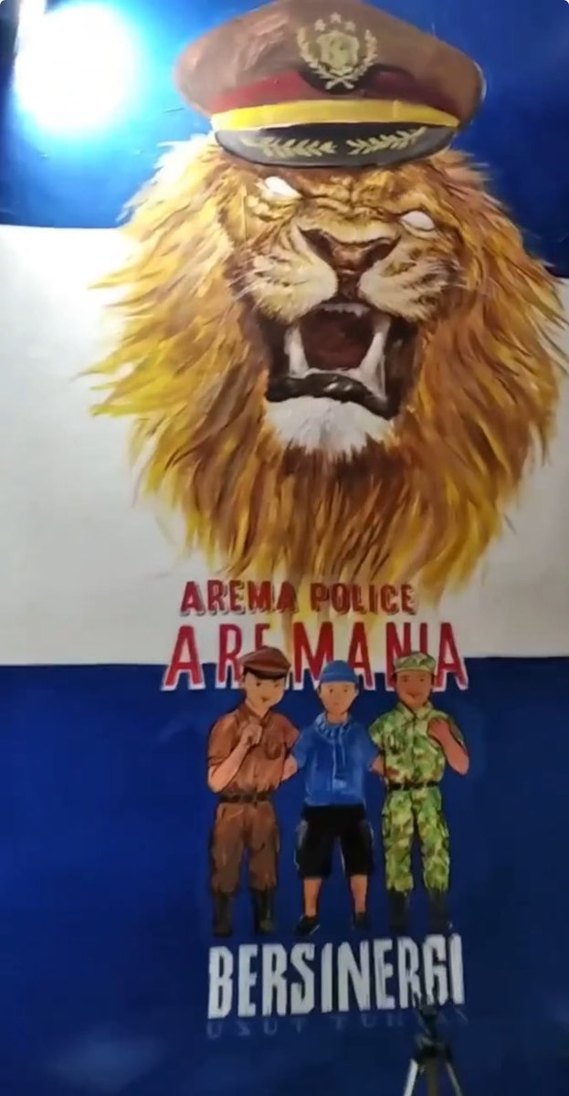 Menempatkan korban dan tersangka pembunuhan di mural yang sama adalah bentuk kejahatan itu sendiri.
#bersinergidalamsakitjiwa