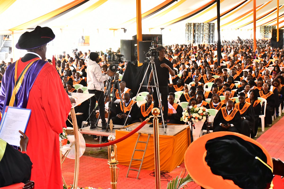 YOU DID IT! 👏💪
Smiles, Success, and Unforgettable Memories! 🎉 💃
Congratulations to all our graduates who crossed the stage on November 7th — your journey is just getting started. 👏

#ProudMoment #KIMGraduation2025 #scalinghigher