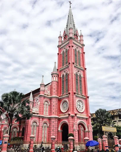 JungleBoss73's tweet photo. Most famous Pink church of Vietnam 

https://t.co/OMWvn974Hq https://t.co/gKg78Yl89t