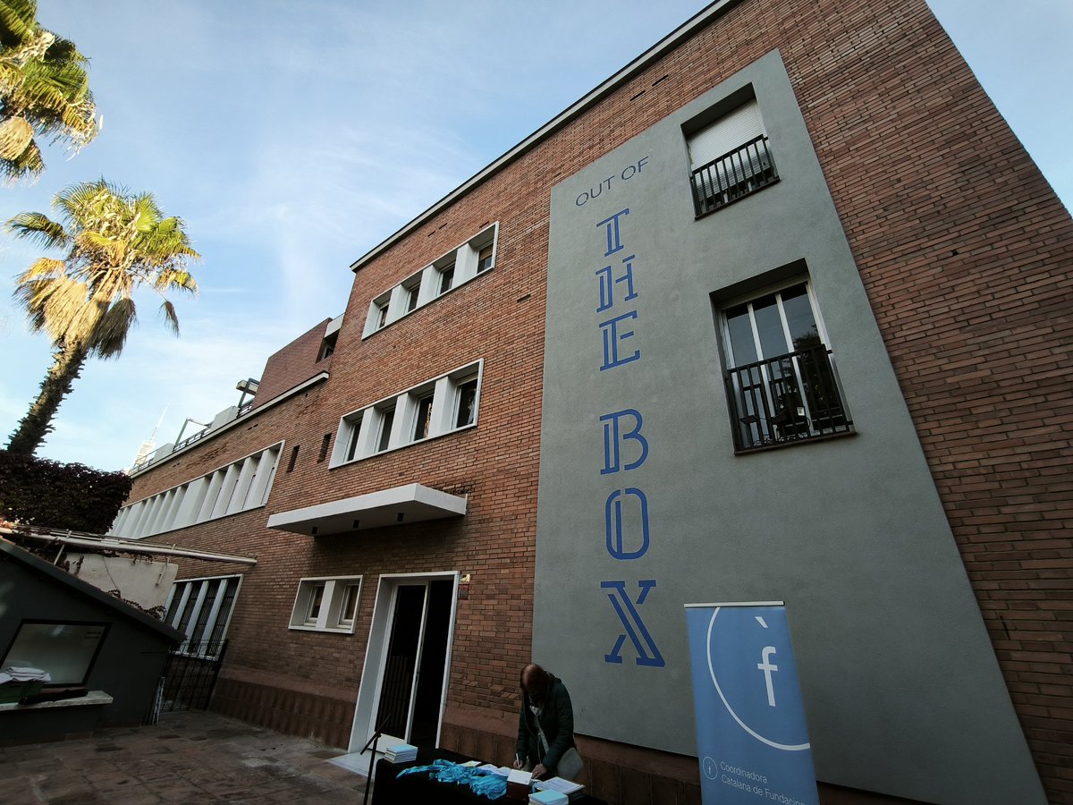 CCFundacions's tweet photo. 🔵🟠 Avui celebrem la #Trobada Intercomissions 2025! ‘Claus per atraure, motivar i fidelitzar el talent a la fundació’

📍Arribem a l'espai THE BOX, convidats per la Fundació @migranodearena, a qui agraïm la col·laboració.

#IntercomissionsCCF https://t.co/x48ltkEzCV