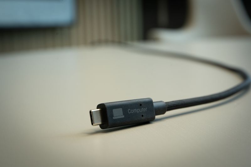 msdsolutionsksa's tweet image. Meet the new Neat USB-C Cable (5m):

Video, audio, data, and power in one slim, fiber-optic cable

Supports up to 100W charging and USB 3.2 speeds

Perfect for meeting rooms and long BYOD runs.

Contact us via at info@msd-solutions.net

#MSDSOLUTIONS #NeatMeetings #Efficiency