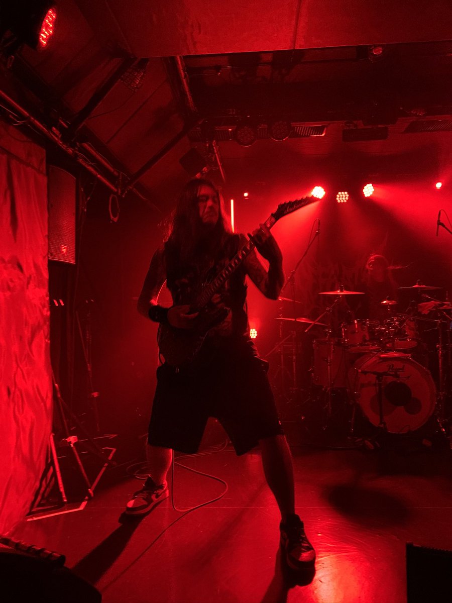 kbp1121's tweet image. とりあえず行ってみたけど、凄い物を観させてくれた。新作出たしまた呼んで欲しい。
#defeatedsanity