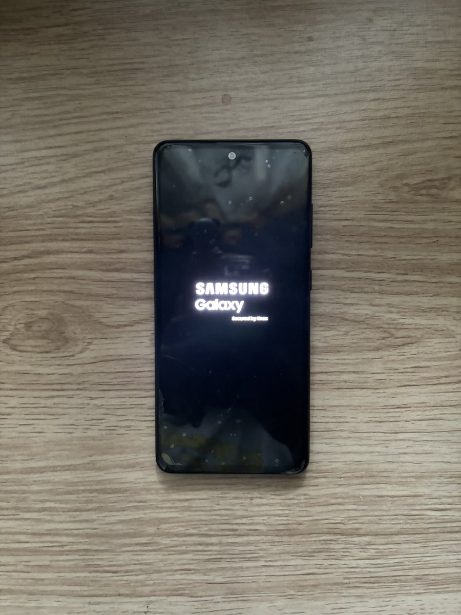 songjoko's tweet image. wts jual Samsung Galaxy A52 512gb *second
tanya2 kondisi lgsg dm aja (jujur masih baguss polll karna yang make udah tua jadi cuma buat WA, ytb, dsb)
price : 2,7 jt (bisa nego)
📍dom solo 
bisa oren
#wts #samsungsecond #zonauang #wtssamsung #jualhp #jualsamsung