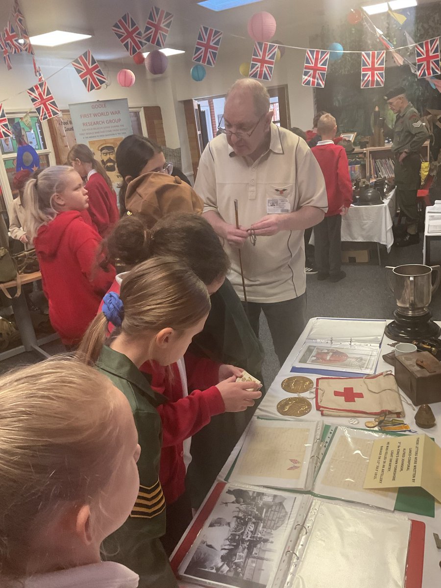 Mrs Petch tweet media