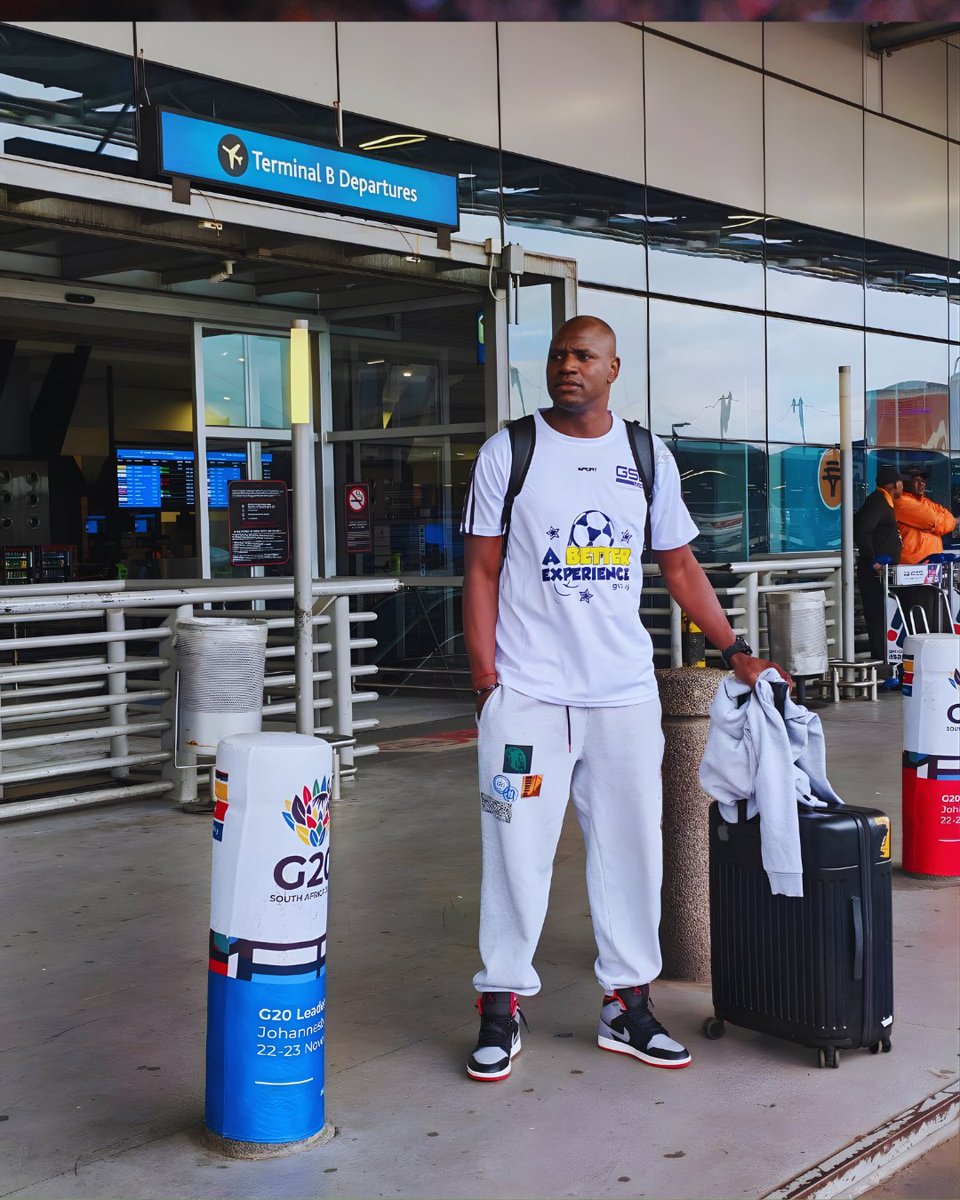 When International Duty Calls! 😉🤙🏾🇺🇬  <a href="/GSB_Uganda/">GSB Uganda</a>

#DenisOnyangoXGSBUganda