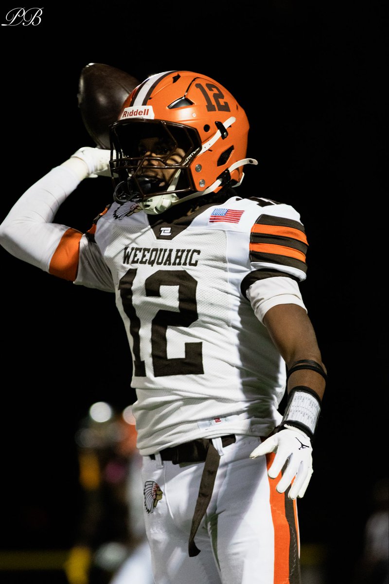<a href="/WeequahicHSFB/">Weequahic Football</a> #12🧡🤎