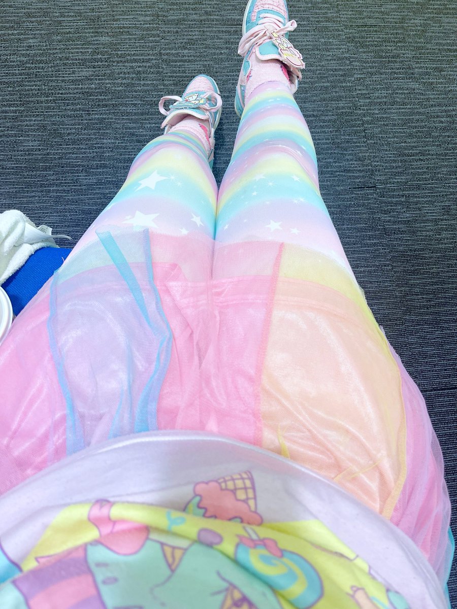 I’m so used to wearing frills and pastel rainbows and pink every day that when I catch someone staring at me I spend a moment trying to figure out why.

And then I remember I look like this 🌈✨
