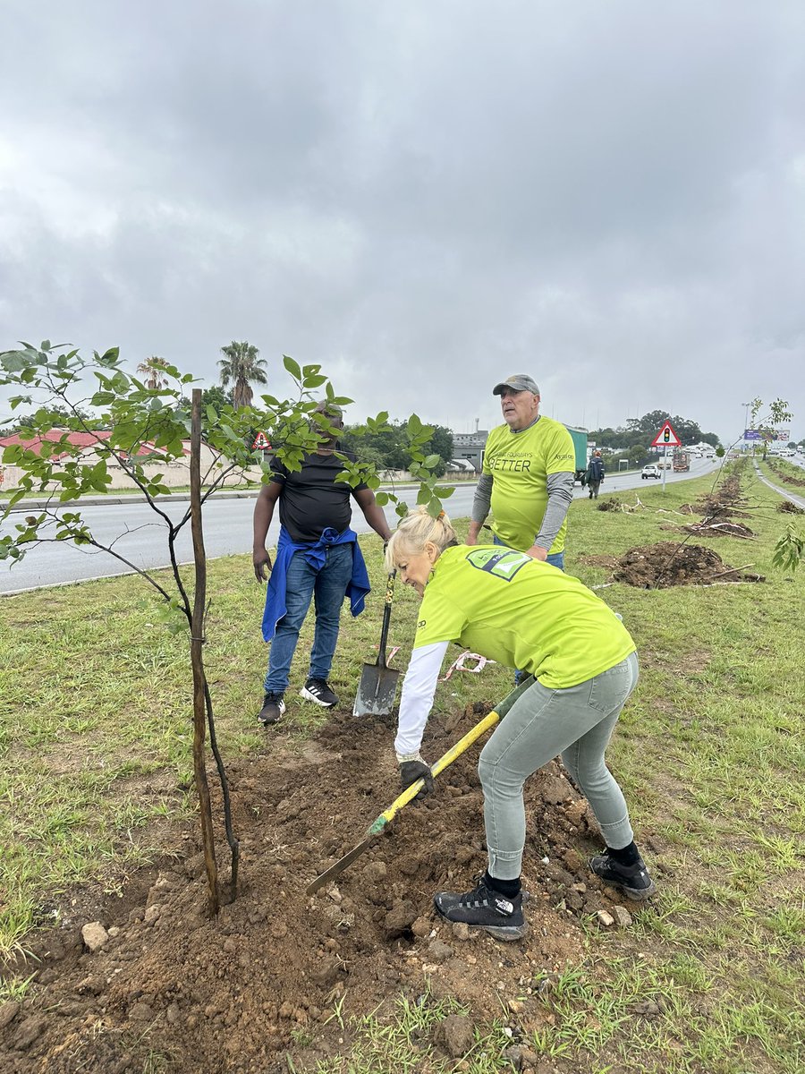 JoburgParksZoo tweet media