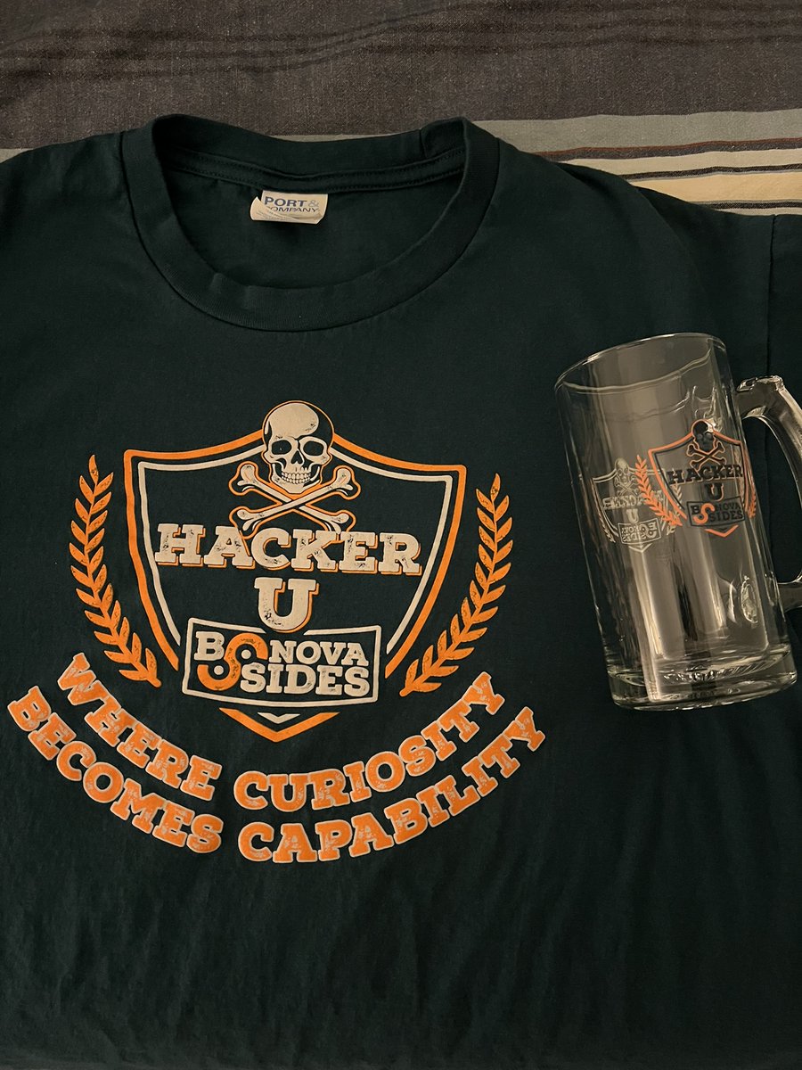 liudotblog's tweet image. I spoke at @BSides_NoVA this year about bounce tracking mitigations in Chrome. It was a lot of fun, and their speaker swag is quite nice 🍺