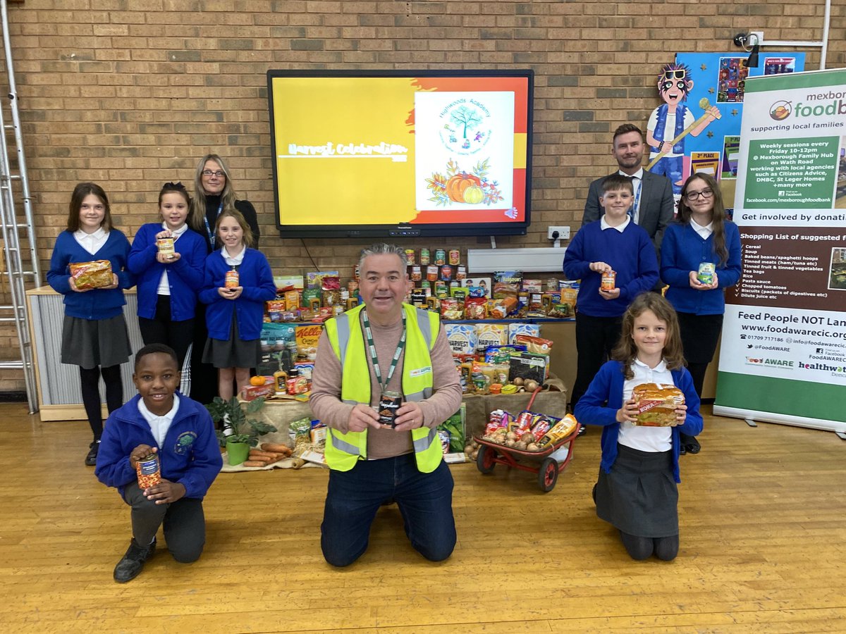Thank you to <a href="/HighwoodsSchool/">Highwoods Academy</a> for another fab Harvest Festival donation before half-term!

Donations essential to enable us to help to support those less fortunate in Mexborough, Denaby &amp; Conisbrough during the #CostOfLivingCrisis ❤️🙏👇

<a href="/FoodAWARE/">Food AWARE CIC</a> <a href="/DoncasterDamian/">Damian Allen</a>  <a href="/Rianaguk/">Riana nelson</a>