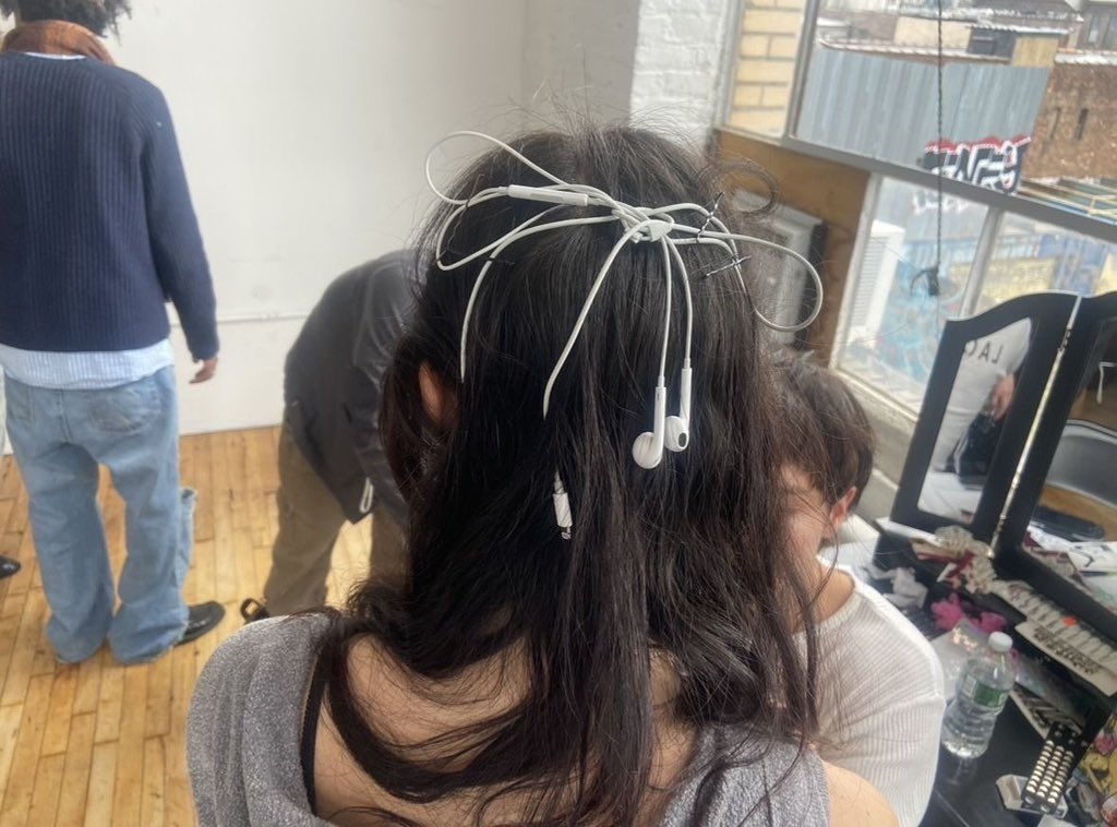 blythedollete's tweet image. 