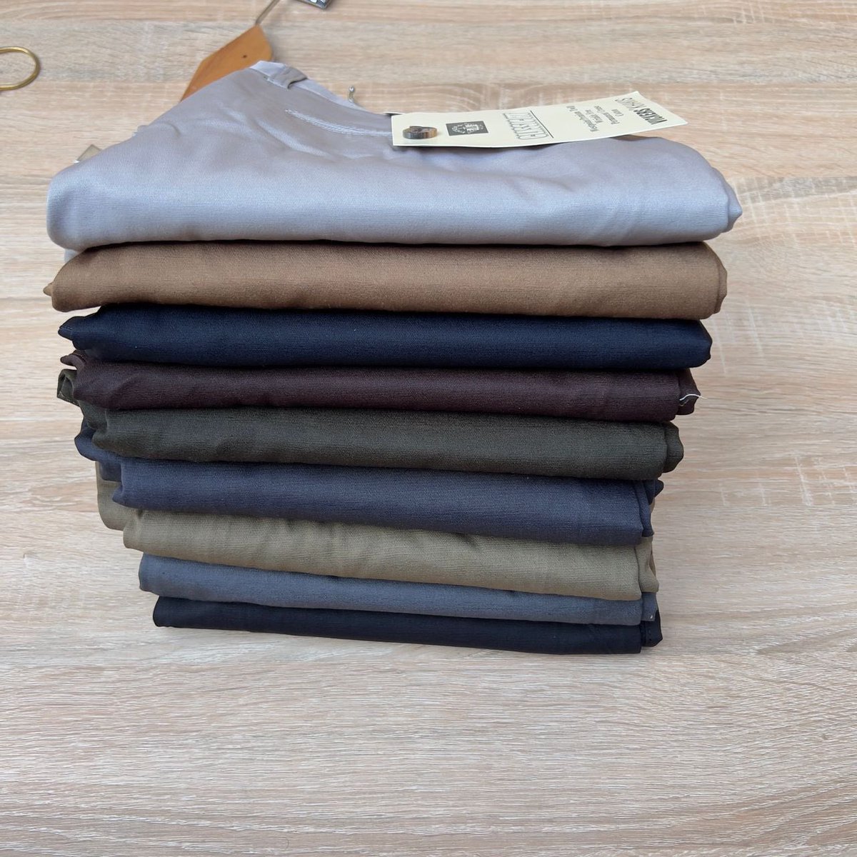 EfiaOkorewaa's tweet image. 🔥🔥Khaki Trousers 🔥🔥

🔥🔥Available in different sizes 🔥🔥

🔥🔥Price : 150gh🔥🔥

🔥🔥Dm to order 🔥🔥

Accra Sports Staduim Plug Ibadan #BHIMFEST #Ataa Ayi Afenyo Bonnie Active #Superman