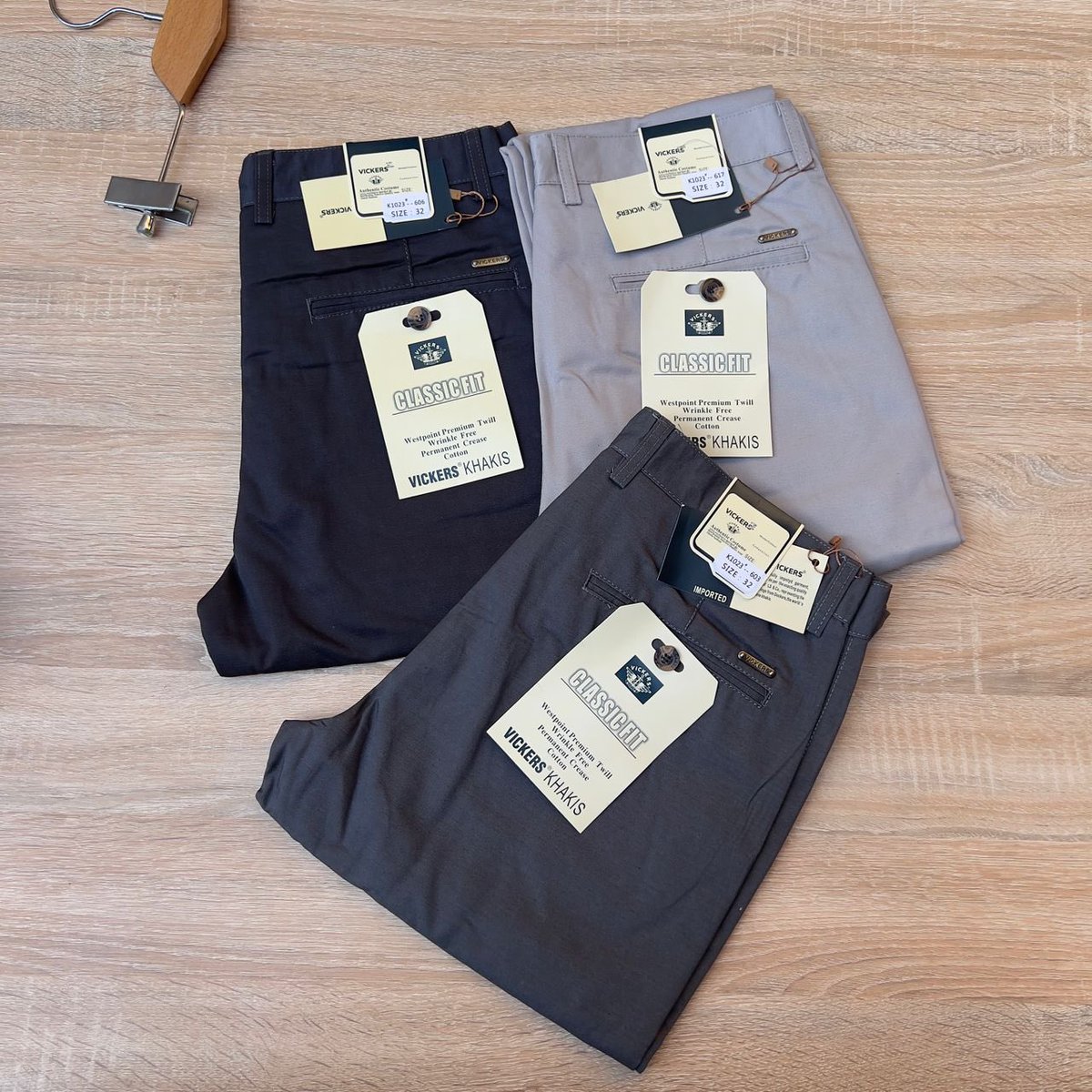 EfiaOkorewaa's tweet image. 🔥🔥Khaki Trousers 🔥🔥

🔥🔥Available in different sizes 🔥🔥

🔥🔥Price : 150gh🔥🔥

🔥🔥Dm to order 🔥🔥

Accra Sports Staduim Plug Ibadan #BHIMFEST #Ataa Ayi Afenyo Bonnie Active #Superman