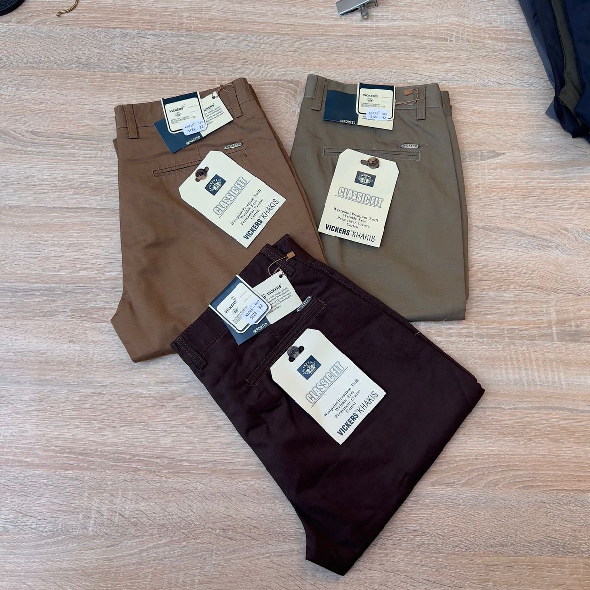 EfiaOkorewaa's tweet image. 🔥🔥Khaki Trousers 🔥🔥

🔥🔥Available in different sizes 🔥🔥

🔥🔥Price : 150gh🔥🔥

🔥🔥Dm to order 🔥🔥

Accra Sports Staduim Plug Ibadan #BHIMFEST #Ataa Ayi Afenyo Bonnie Active #Superman