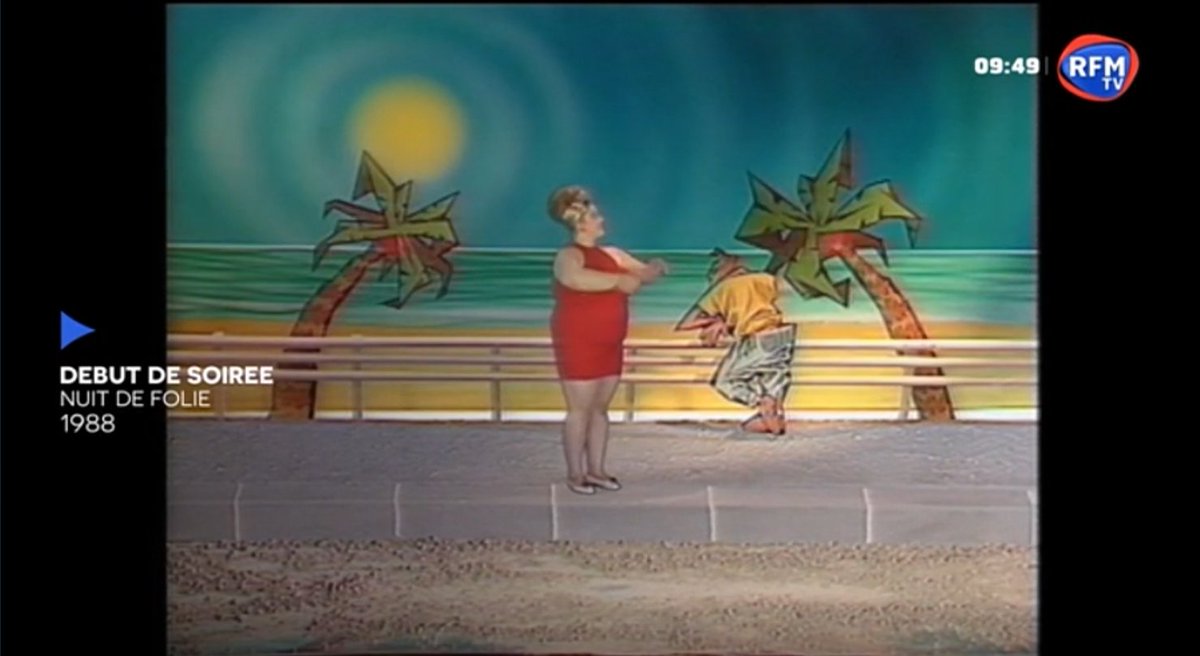 #habillagetv étonnant choix de <a href="/M6Groupe/">Groupe M6</a>, l'habillage dynamique sur leurs chaines musicales est (quasi) #identique peu importe la marque, sans cohérence avec les #logos. ok c'est la même famille mais cet appauvrissement identitaire est 🤦<a href="/lenodal/">lenodal</a> <a href="/encyclomediatw/">Encyclomédia</a>