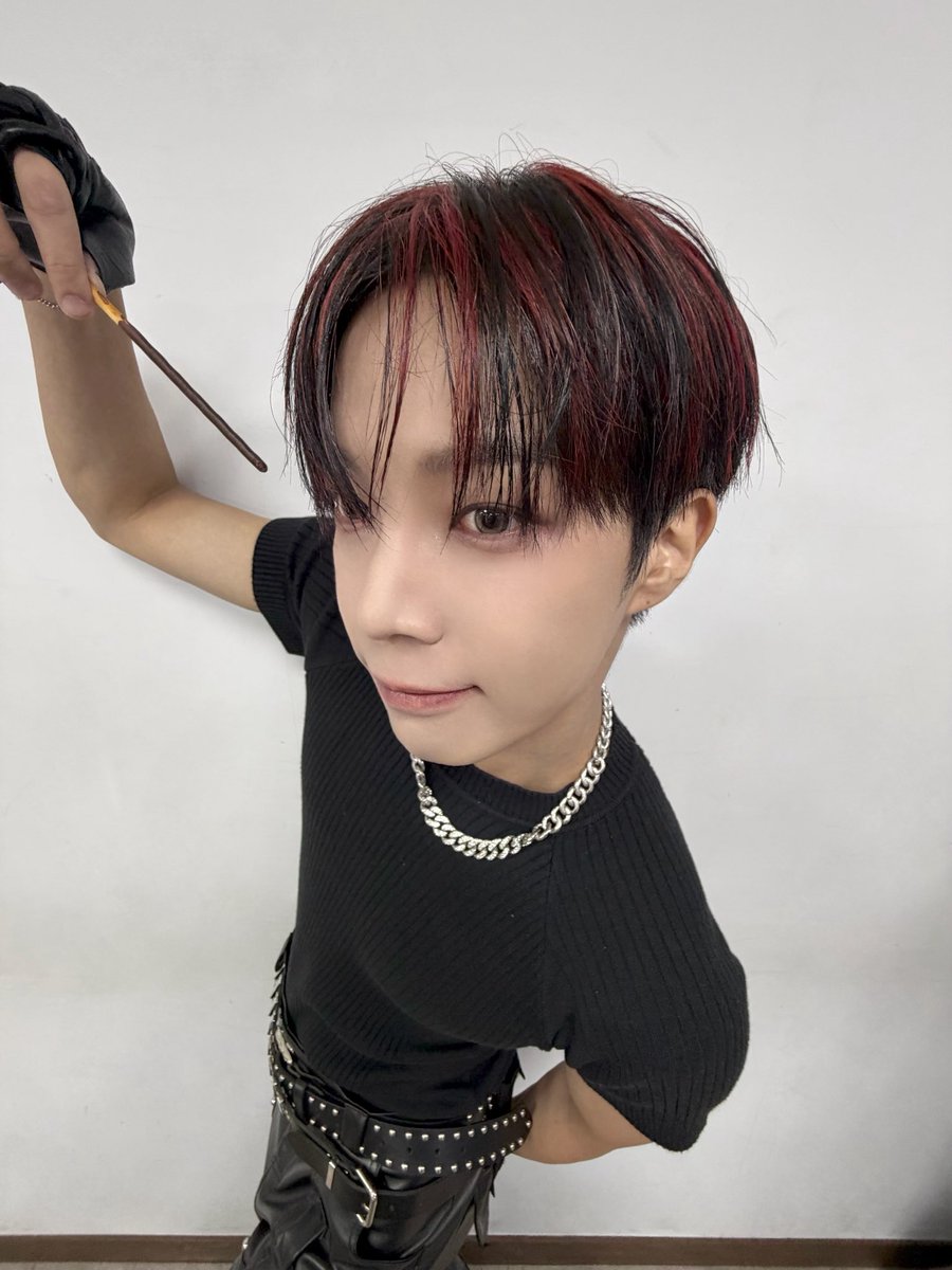 VERIVERY_OFFICIAL tweet media