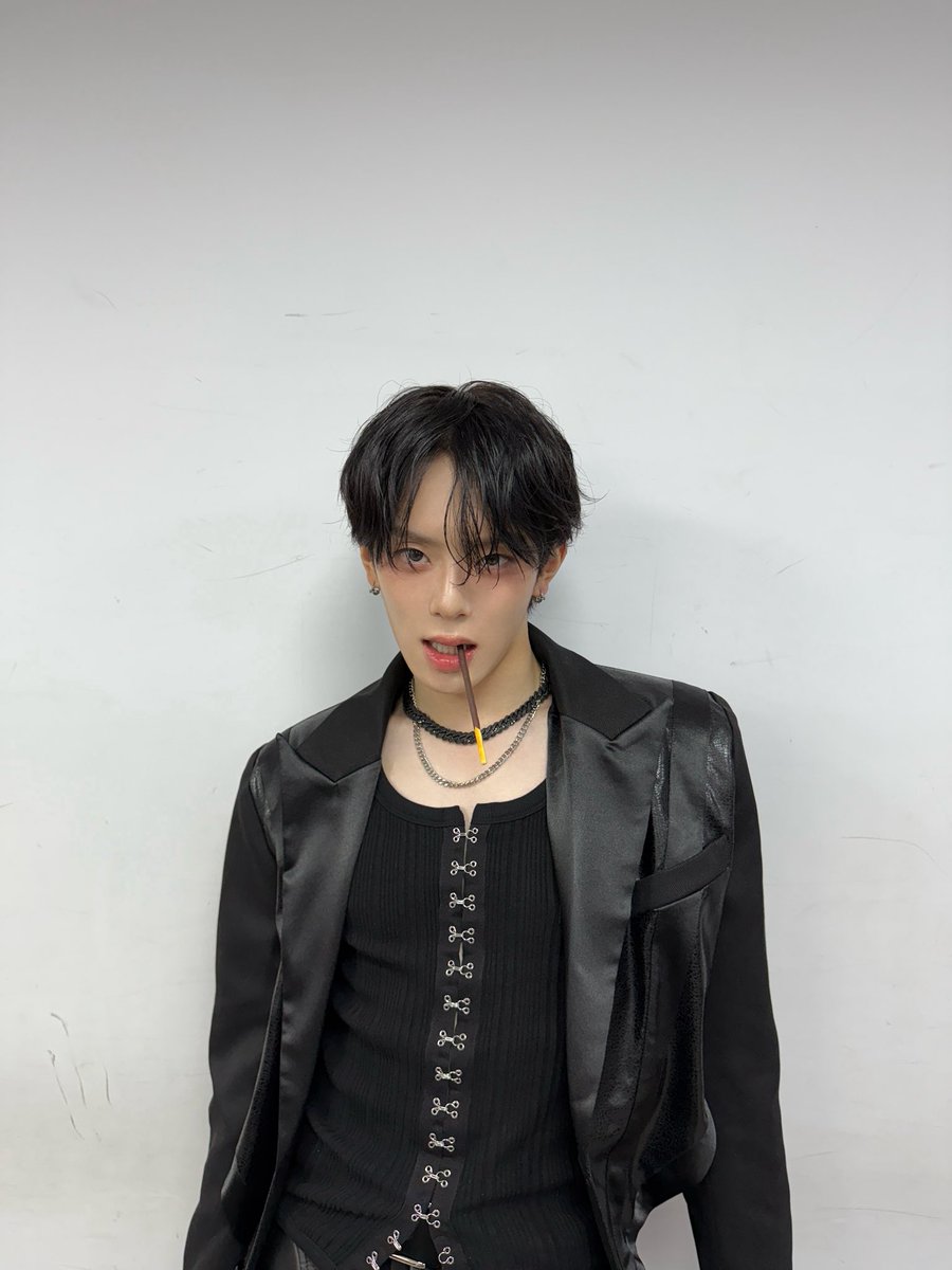 VERIVERY_OFFICIAL tweet media