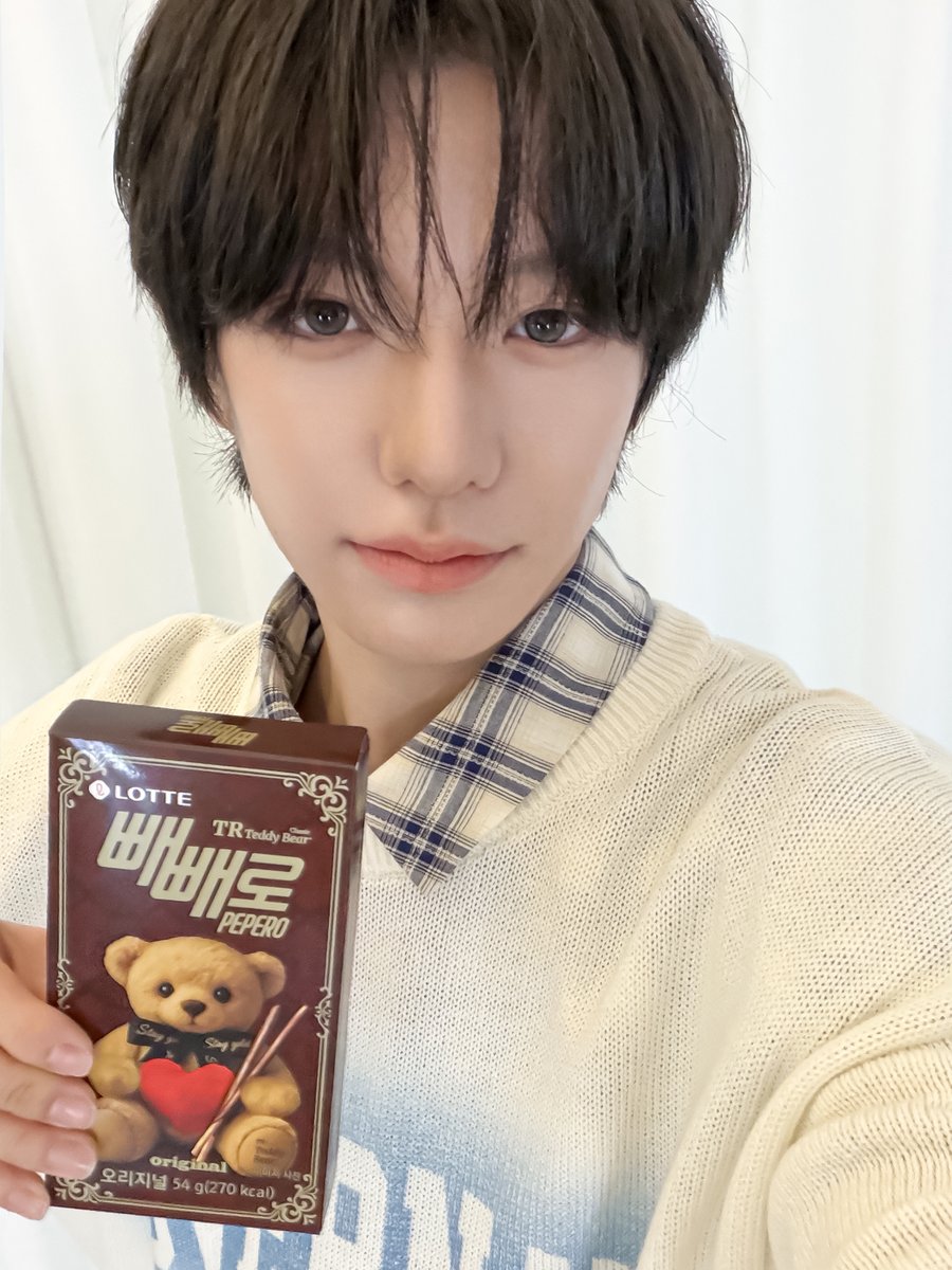 yuhz_official's tweet photo. [📸]

널 만난 건 7 Lucky야 ᯓ★.ᐟ

#YUHZ #유어즈
#SECHAN #세찬 https://t.co/CcEmJc0pyK