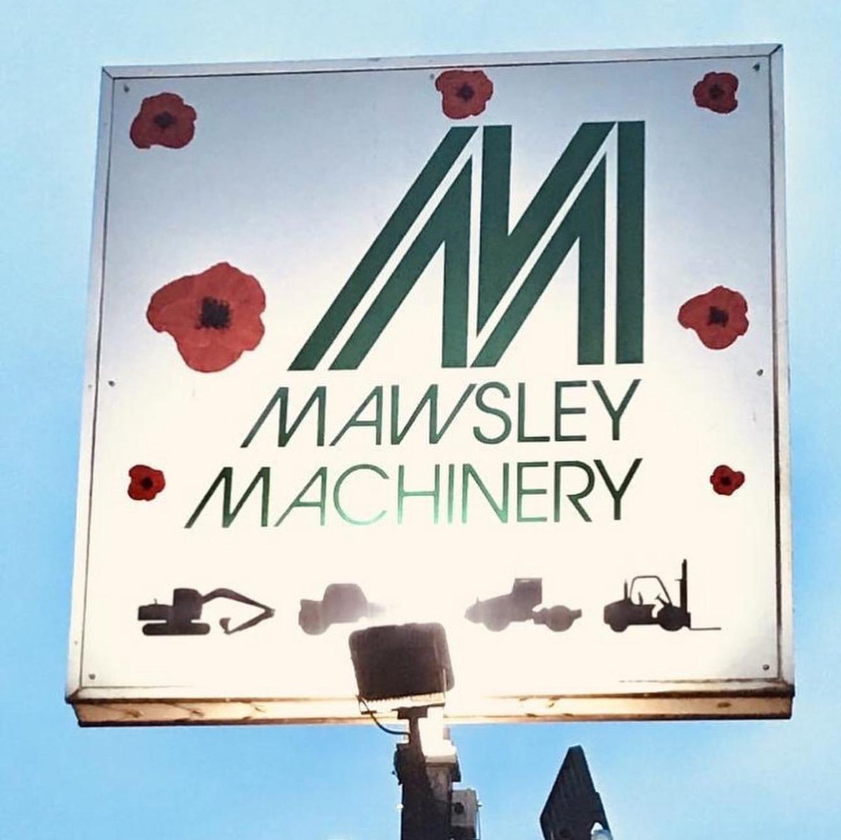 Today, we remember all those who gave everything.

Lest We Forget❤