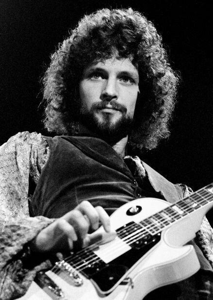 humungus_py's tweet image. Lindsey Buckingham