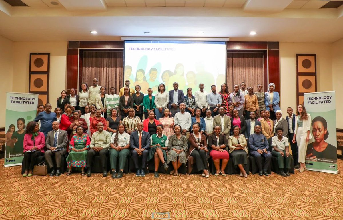 HelpGth's tweet image. Last week, we joined key actors at the High-Level Dialogue on TFGBV in Kigali to unpack how tech can empower or endanger, especially women &amp;amp; girls.
Together, we’re building safer, more inclusive digital spaces for all. 
#tfgbvawareness #digitalsafety