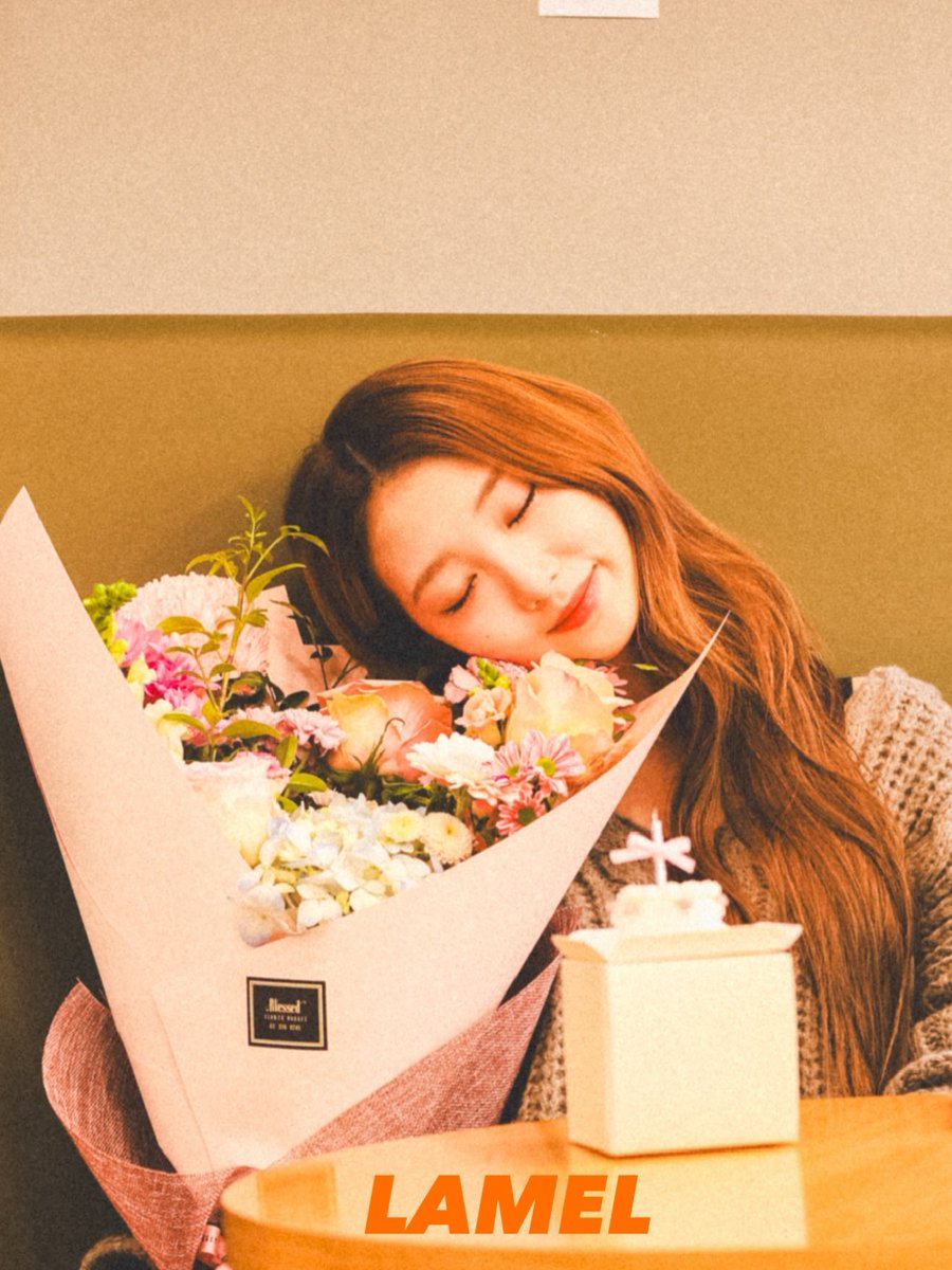 251111 여진이 생일!

생일축하해 여진아!!

#루셈블 #여진 #Loossemble #YEOJIN