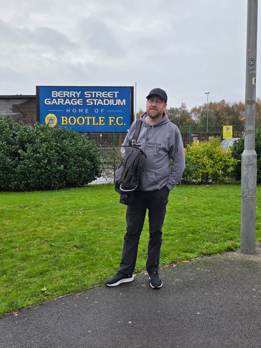 Mr78Christopher's tweet image. Well @AFCLiverpool I’m on my way to @EuxtonVillaFC I may be some time! Made it to the first stop atleast. 

gofund.me/daec68377