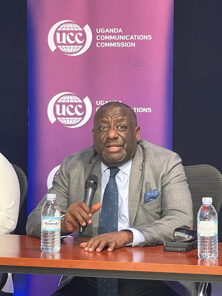 momomosha254's tweet image. Nothing makes me  happiest😊
 while listening  to our elders giving us  excellent  facts about our life, that will always  help us in the near by future,if we come together  and implement our dreams into actions. 
#UCCED 
#GoldenPosts