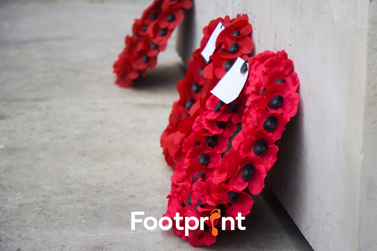 FootprintWeb's tweet photo. 🌹They shall grow not old, as we that are left grow old: Age shall not weary them, nor the years condemn. At the going down of the sun and in the morning. We will remember them. 💛

#remembranceday2025🌹#poppy #remembrance #lestweforget❤️ #wewillremember #poppyday https://t.co/oEz1iBjvIf