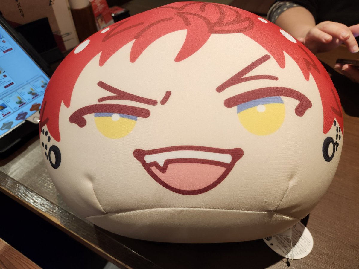 安定のね💜
岡山イオンシネマのヒプムビで
左馬刻様の誕生日祝うぞー！！！💙