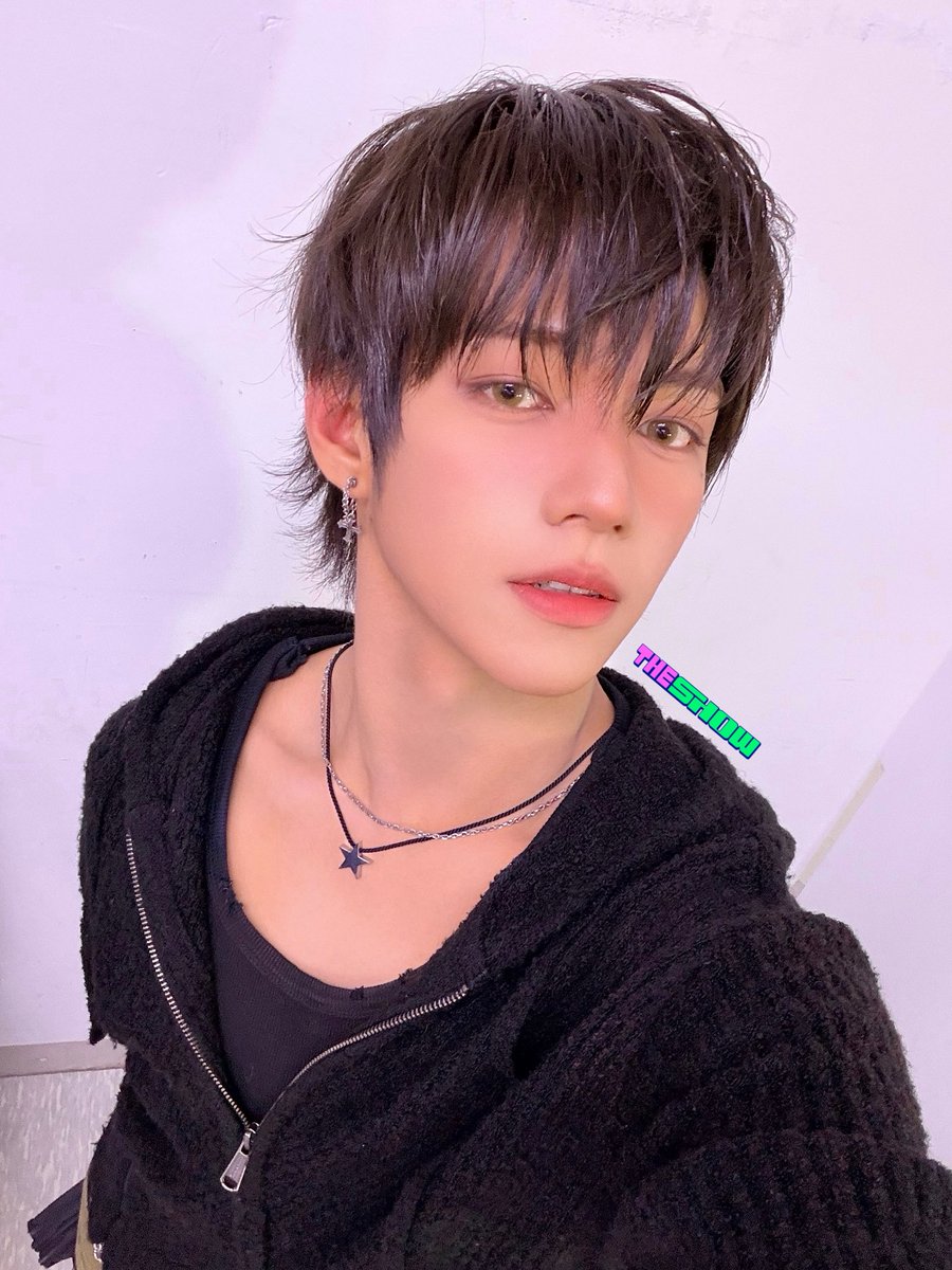 theshow_offcl's tweet image. [★393회 더쇼초이스 후보①] 
아홉 싫어해 :  (°_°)──(코 3m)─▶
아홉 사랑해 : (♥_♥) 코 사라짐 = 그만큼 진심이다

#THESHOW #AHOF #Pinocchio @AHOF_official