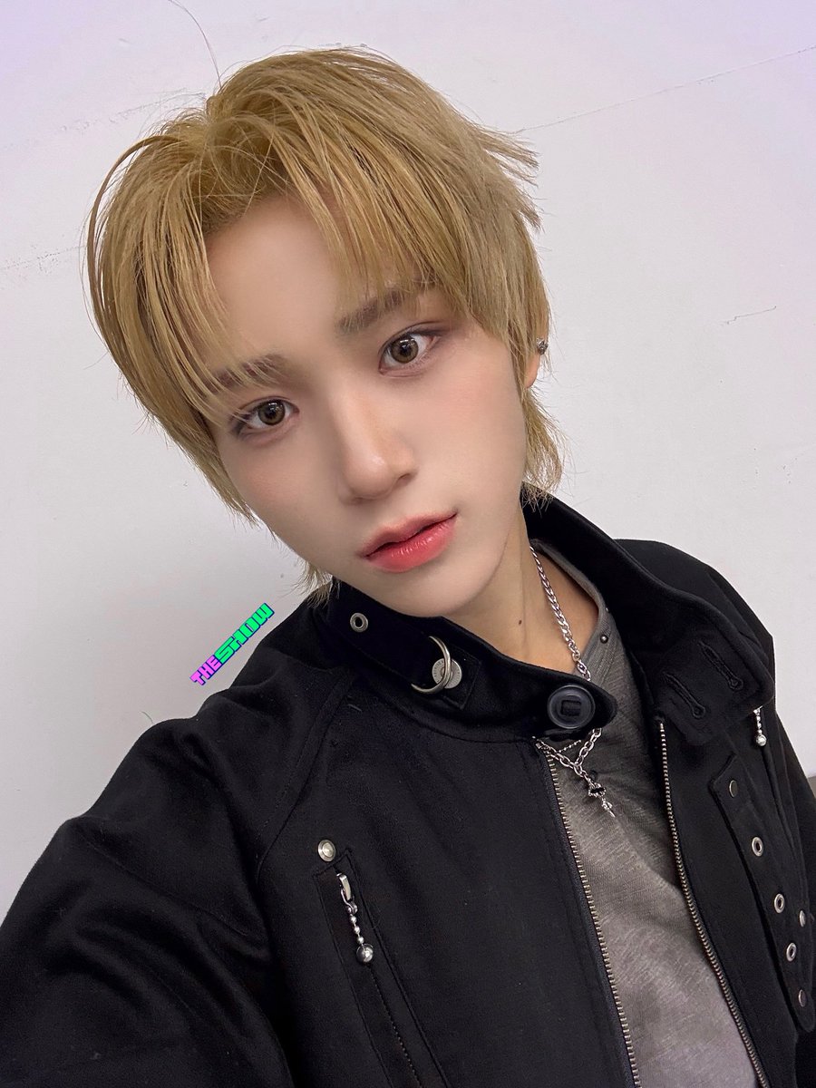 theshow_offcl's tweet image. [★393회 더쇼초이스 후보①] 
아홉 싫어해 :  (°_°)──(코 3m)─▶
아홉 사랑해 : (♥_♥) 코 사라짐 = 그만큼 진심이다

#THESHOW #AHOF #Pinocchio @AHOF_official