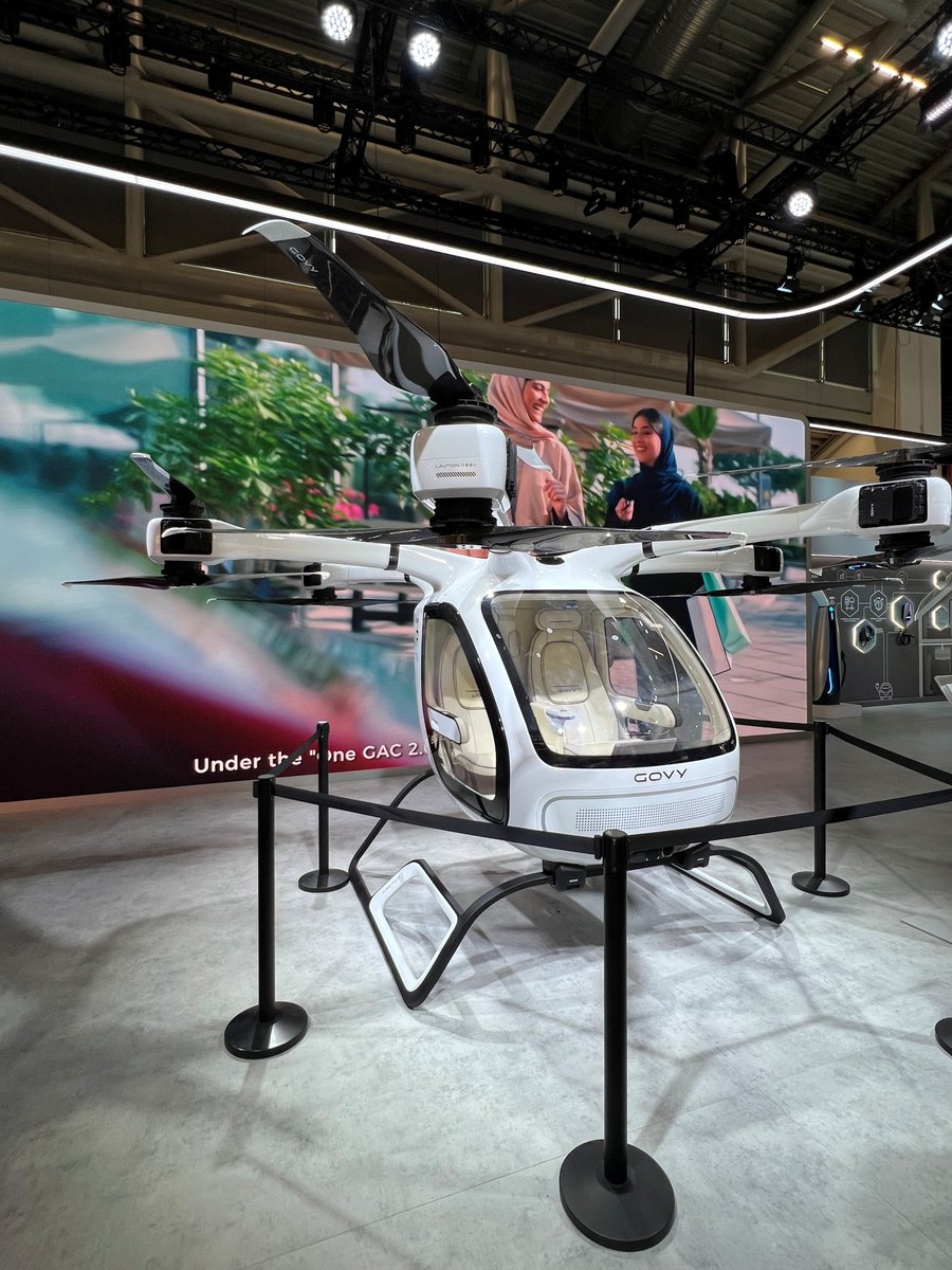 TatianaVoytsenk's tweet image. #knob inside of this futuristic autonomous helicopter that was spotted at the last #IAA2025 in Munich