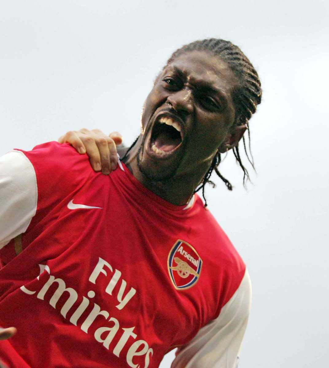 ActuFoot_'s tweet image. 𝗟'𝗔𝗡𝗗𝗘𝗖𝗗𝗢𝗧𝗘 𝗛𝗜𝗟𝗔𝗥𝗔𝗡𝗧𝗘 de Dayot Upamecano 🇫🇷 qui révèle avoir joué 𝗔𝗧𝗧𝗔𝗤𝗨𝗔𝗡𝗧, et 𝗾𝘂'𝗼𝗻 𝗰𝗼𝗺𝗽𝗮𝗿𝗮𝗶𝘁 𝗮̀ 𝗘𝗺𝗺𝗮𝗻𝘂𝗲𝗹 𝗔𝗱𝗲𝗯𝗮𝘆𝗼𝗿. 🤣

« Mon jeu de tête, c'est inné. J'ai toujours été bon de la tête.

Quand j'était gamin,…