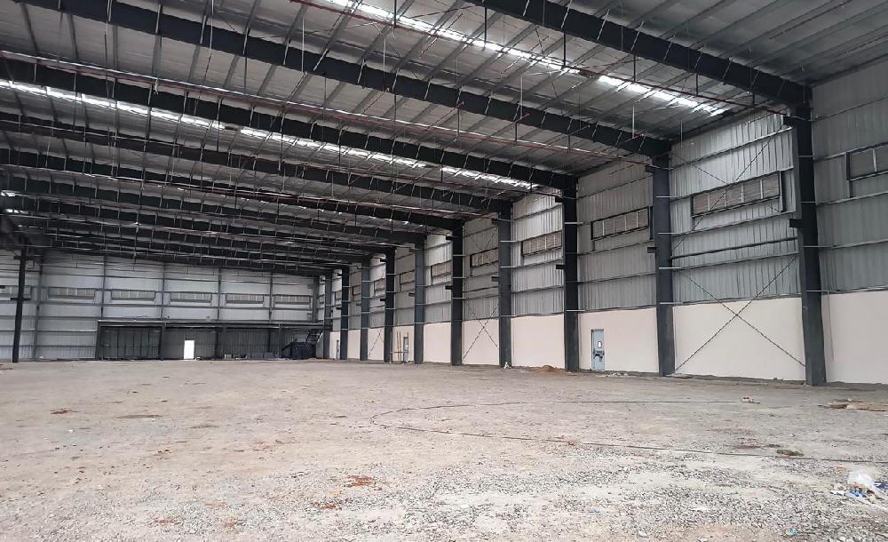 ileasewarehouse's tweet image. 🚛 Warehouse for Rent/Lease | Ranga Reddy, Telangana

📏 Area: 85,000 Sqft
💵 Rent: ₹60/Sqft (Negotiable)

📞 Contact: Hitender Yadav | +91 8929580086

#WarehouseForRent #RangaReddy #TelanganaRealEstate #LeaseWarehouse #IndustrialProperty #WarehouseLease