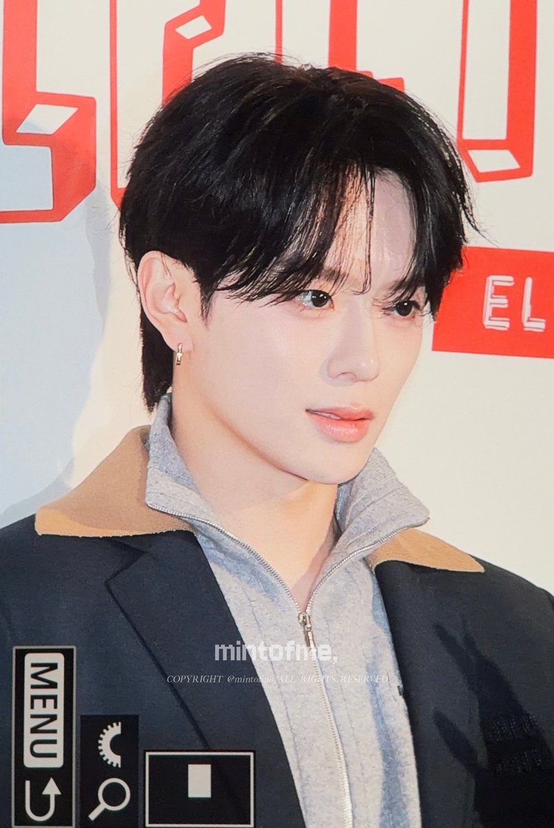 251111 미우미우 포토월

#강민 #KANGMIN #カンミン
#유강민 #YOOKANGMIN 
#VERIVERY #베리베리 #ベリベリ
