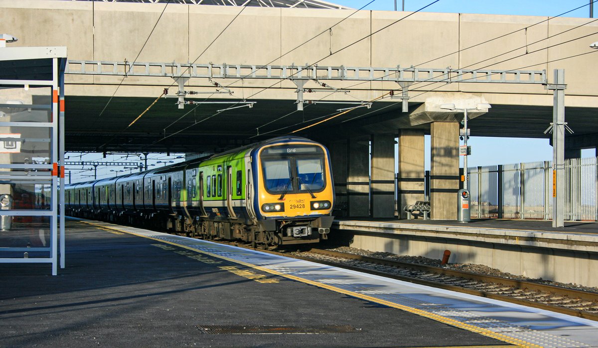 CoffeyGroup's tweet image. A look back at Clongriffin Station: @CoffeyGroup  widened 700m of rail embankment for @IrishRail, boosting capacity with zero disruption. Smarter design cut 6,000t of fill &amp;amp; 1,500 HGVs. Innovation delivered, sustainably.
#Coffey #RailEngineering #CivilEngineering
