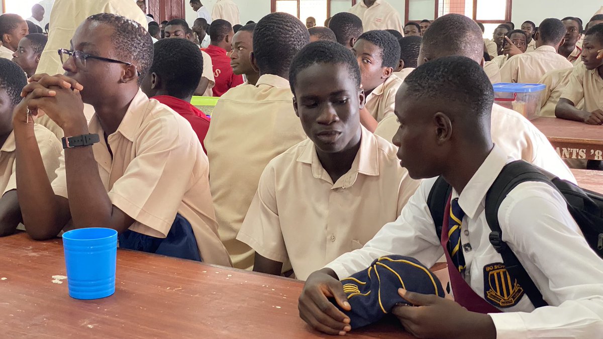 Food is in abundance at GSTS this morning.
Mr Conteh🇸🇱 is feeling the African vibe.

This is a true definition of unity in diversity.🫂
