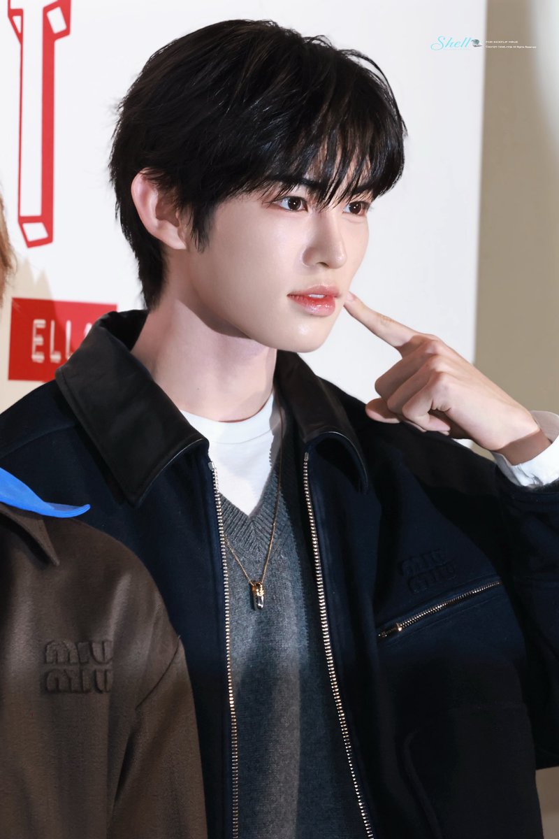 shell_minje's tweet image. 251111 MiuMiu

#킥플립 #KickFlip #민제 #MINJE