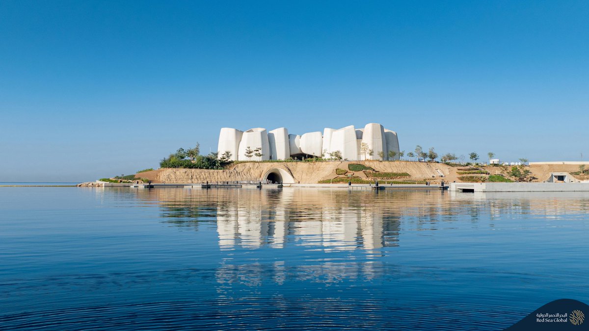 RedSeaGlobal's tweet image. Wellness has a new home – @AMAALA in Saudi Arabia.
 
With six ultra-luxury resorts, a signature yacht club and marine life institute set to open their doors, we can’t wait to welcome guests and residents seeking wellbeing, serenity, and style.

For more: ms.spr.ly/6019tMVDc…