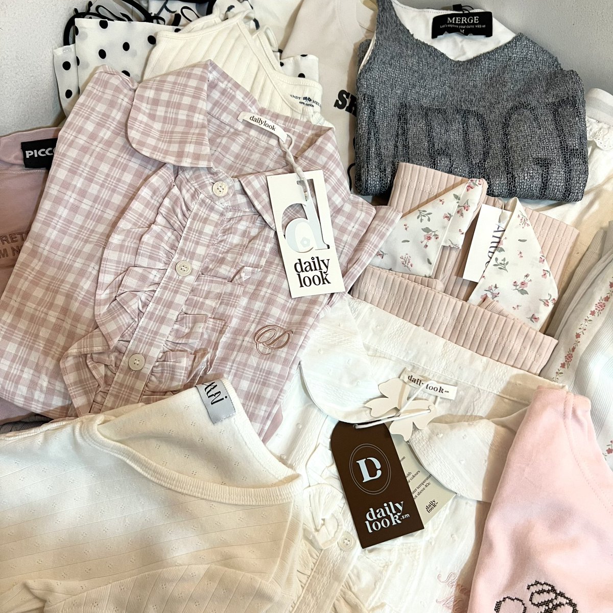 Songtorbyporpor tweet media