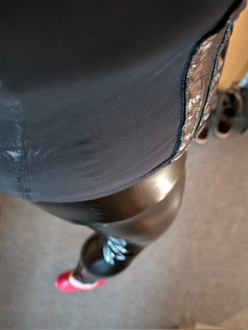 Guten Morgen
ich erwarte heute, dass Du Dich endlich nützlich machst!
AZ GS, Paysafe, Google Play Guthaben zb?
zeig mir dass Du es kannst!