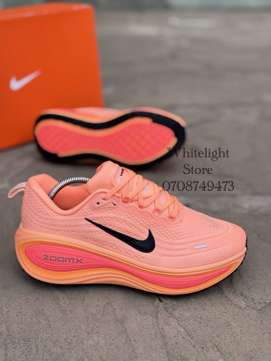 viatuKe's tweet photo. Nike Voomero Plus white colorway
Sizes :38 39 40 41 42 43 44 45
🛒price: 5,800/-
📲Wsp/call 0708749473
📦Delivery countrywide 🇰🇪
FREE pair of socks 🧦 #viatuke https://t.co/zLOCssEh9w