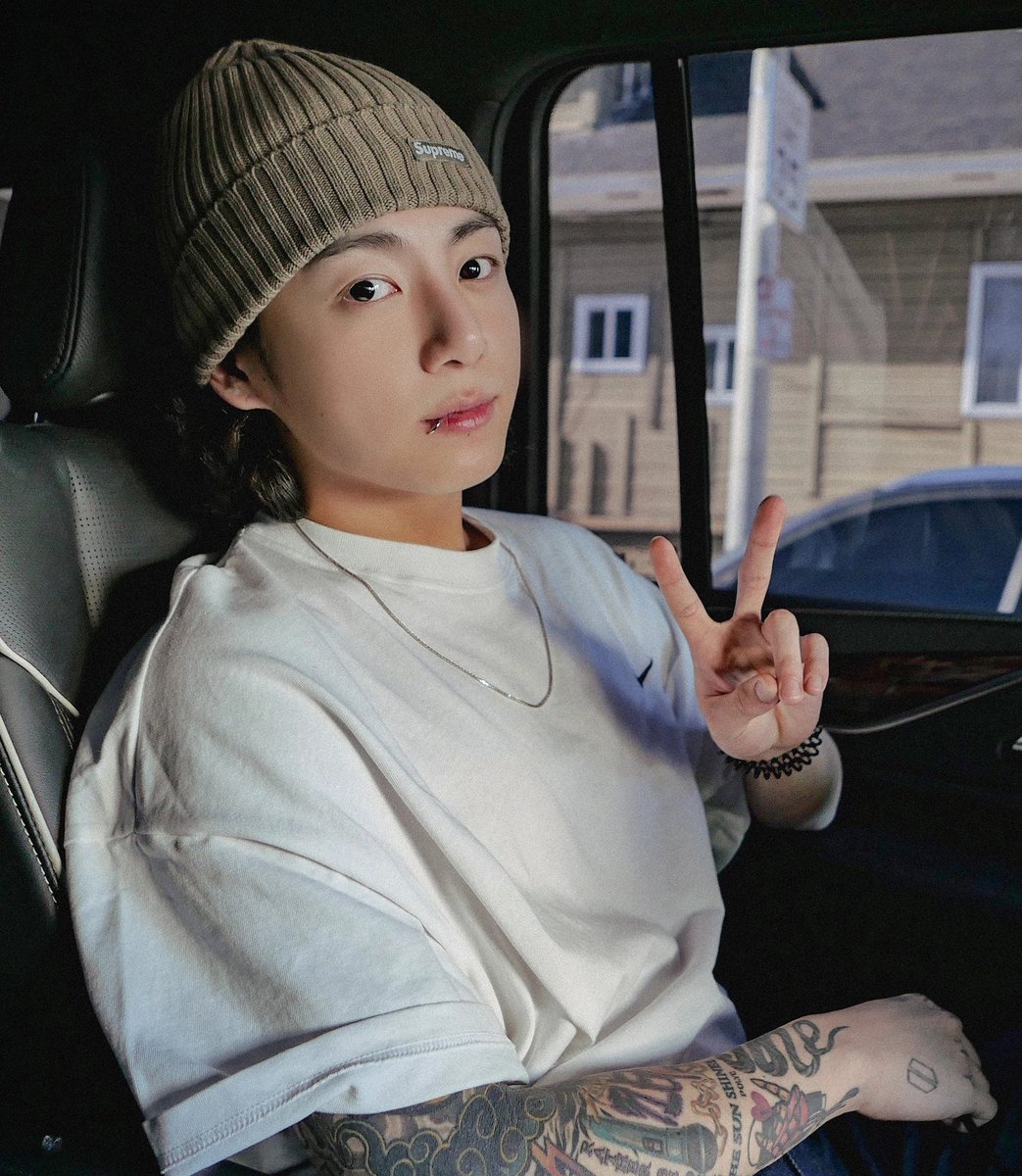 Can i get 50 replies?

WE LOVE YOU JUNGKOOK
FOREVER WITH JUNGKOOK
KEEP SHINING JUNGKOOK