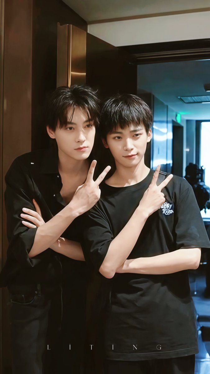 liikbaekhyun's tweet photo. ✌️
#TianXuningZiYu 
#RevengedLovebts 
#RevengedLove https://t.co/siou4c1cg5